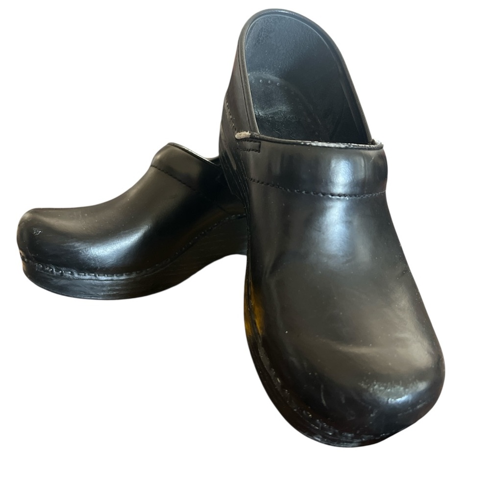 DANSKO black work clogs size 38 Narrow